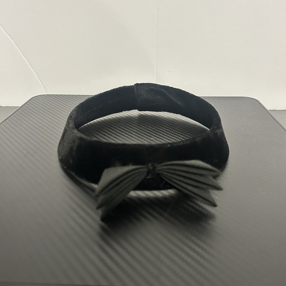 Vintage Black‎ Velvet Open Ring Pillbox Hat 1950s -60s